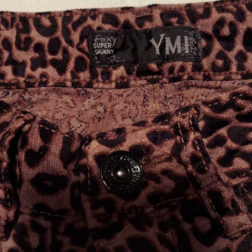 Leopard pants - Picture 2 of 3